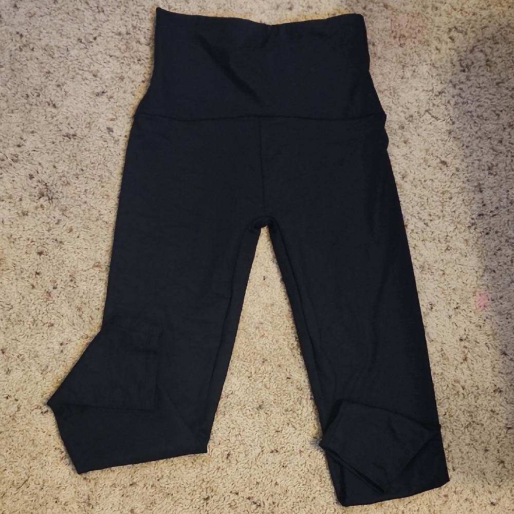 Leonisa Firm Control Leggings Size Small